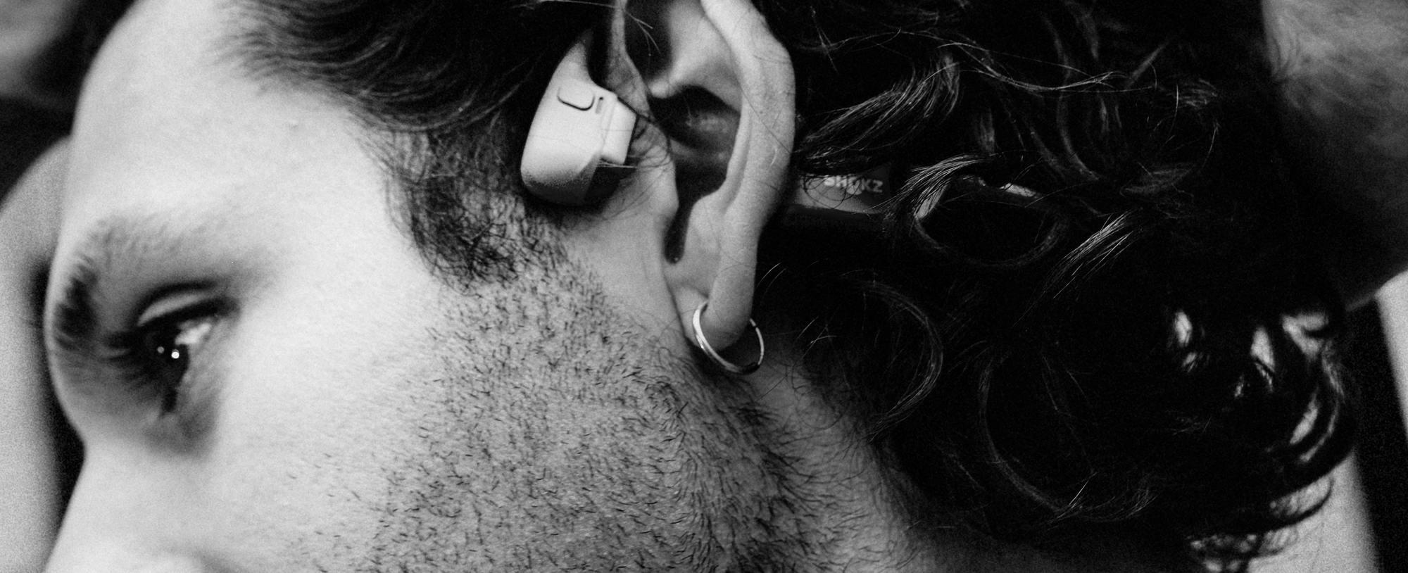 SHOKZ