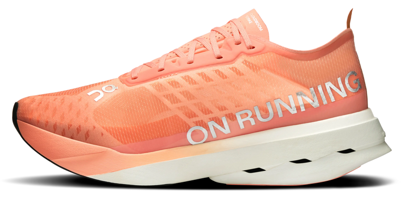 On Cloudboom Strike - second image