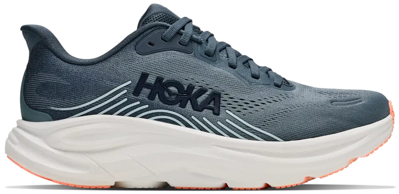 Hoka Clifton 11