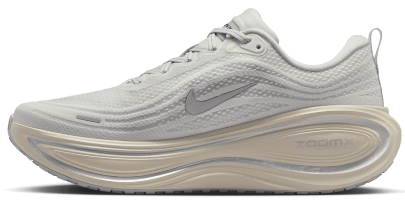 Nike Vomero Plus - second image