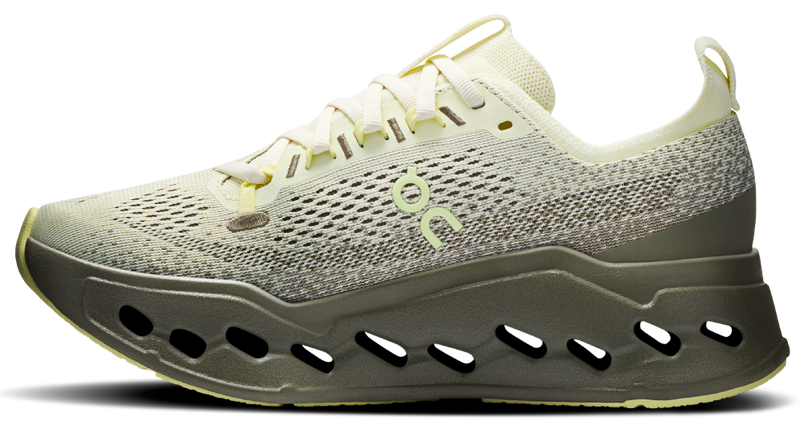 On Cloudsurfer Max - second image