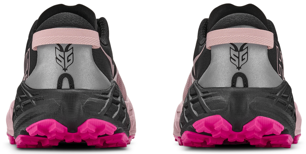 Hoka Speedgoat 7