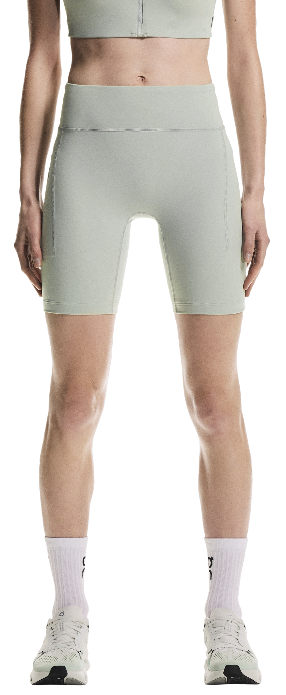 On 8" Performance Tight Half