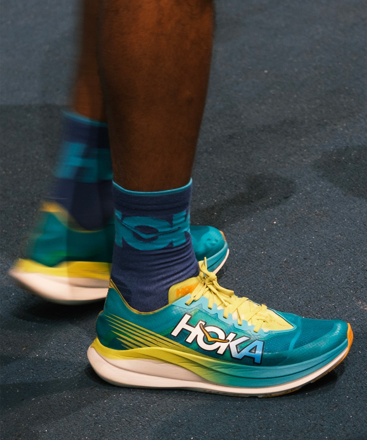 Image des chaussures de course Nike Alphafly ZoomX Next exposées dans le magasin Running Paris Quatorze.