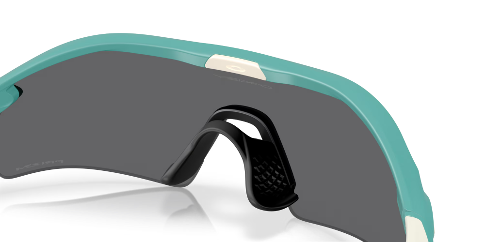 Oakley Radar Plate