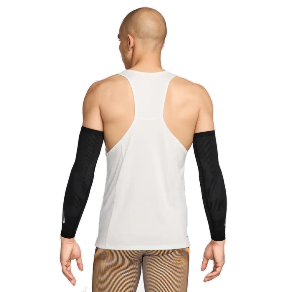 Nike Zoned Knit Arm