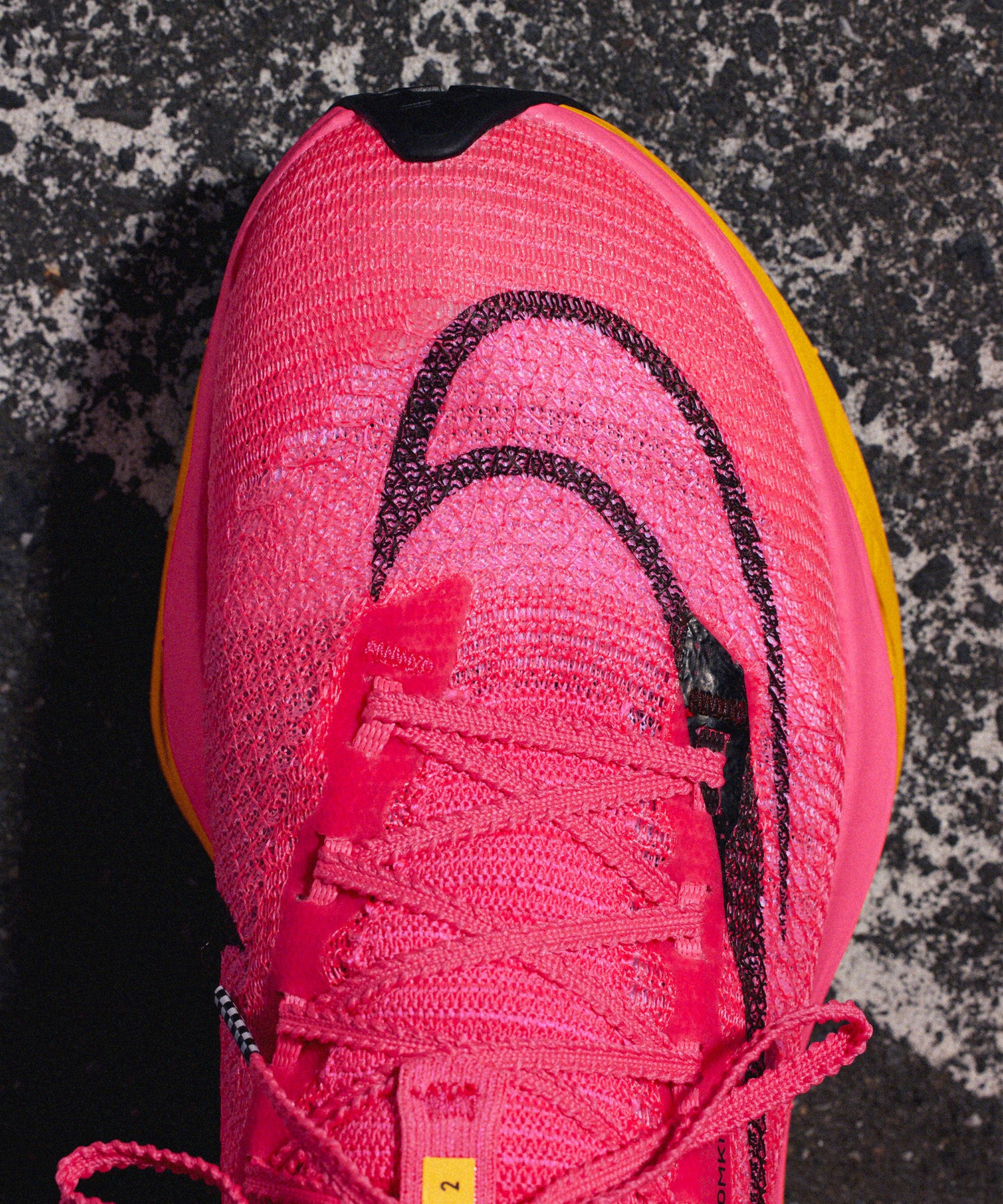 Chaussures de running Hoka Clifton 9 disponibles au magasin de running Paris Quatorze Running Shop Wagram