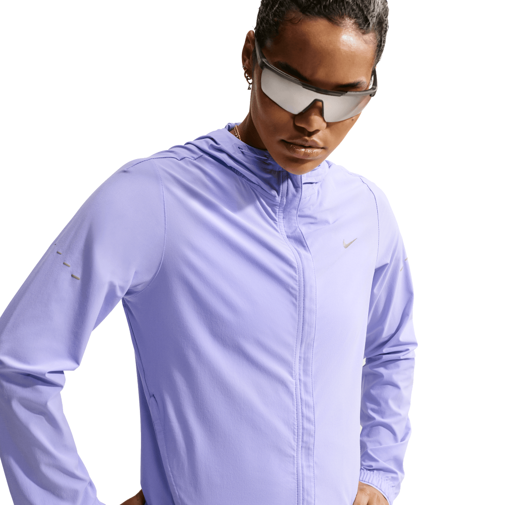 Nike Swift Repel Packable
