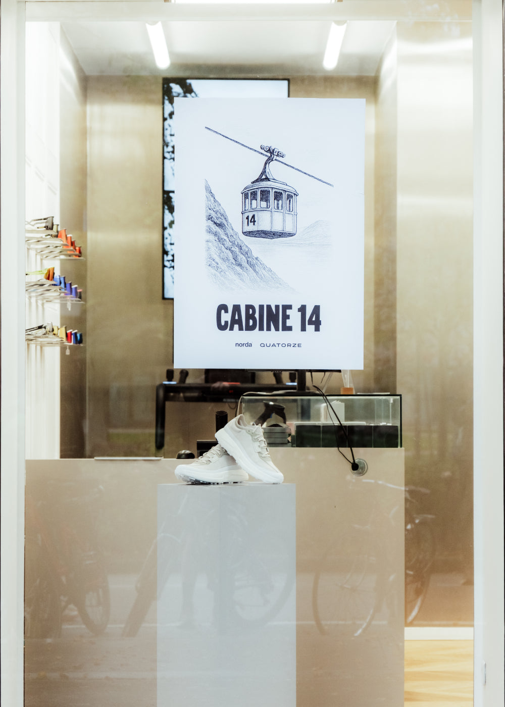 Cabine 14 - Du téléphérique d'antan aux sentiers d’aujourd'hui