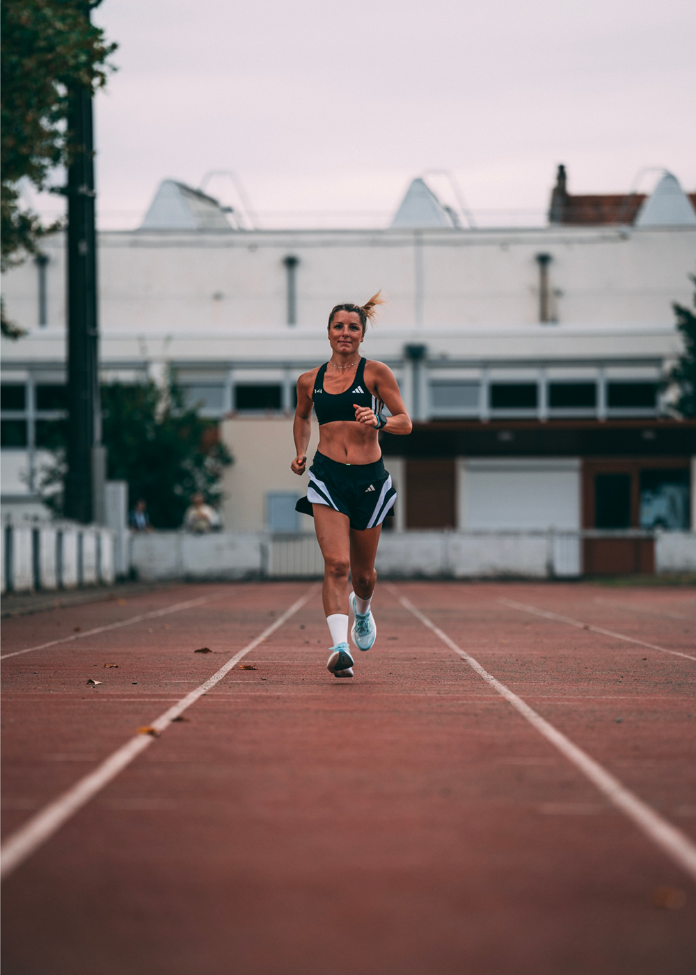 YOU KNOW WHY — Courir avec une raison