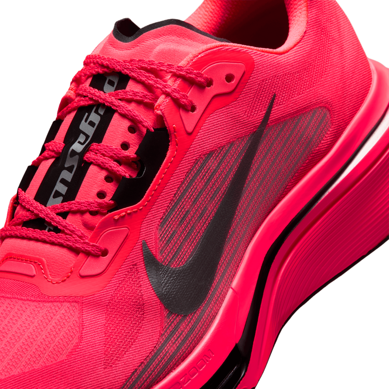 Tige Flyknit engineered