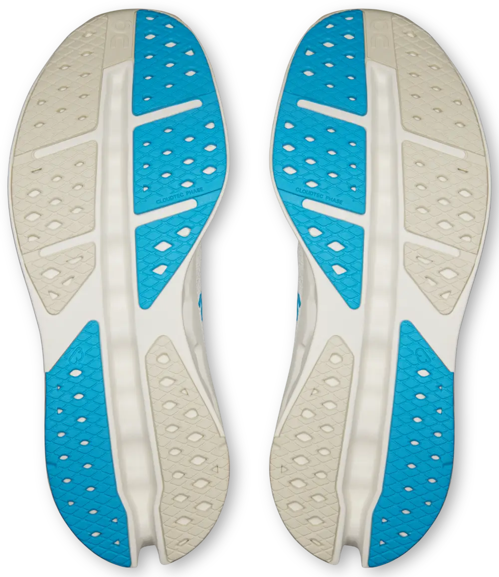 On Cloudsurfer Max