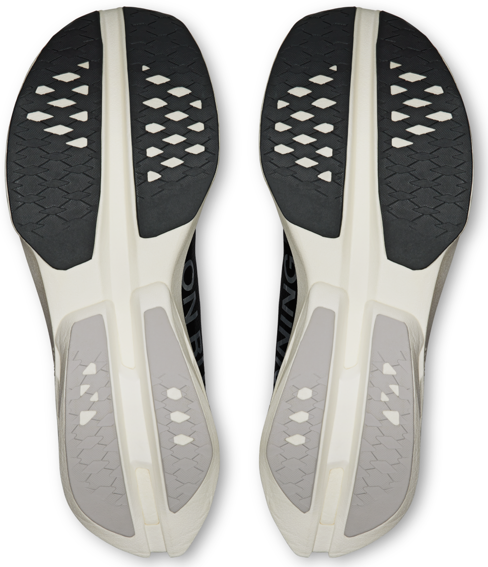 On Running Cloudboom Strike