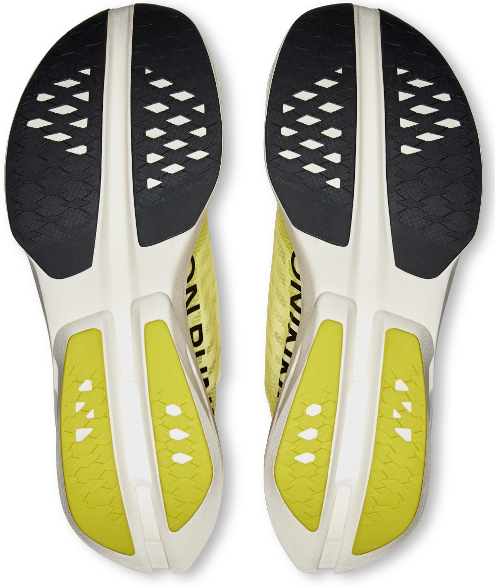 On Running Cloudboom Strike