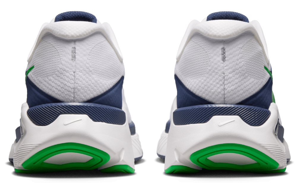 Nike Structure Plus