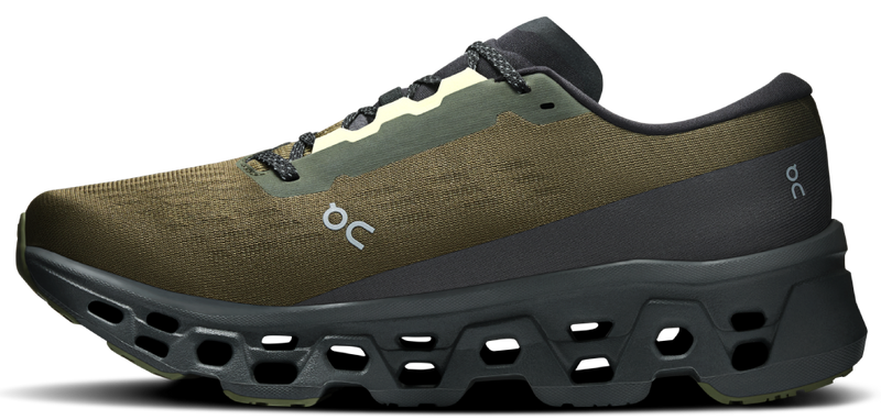 On Cloudmonster 3 - second image