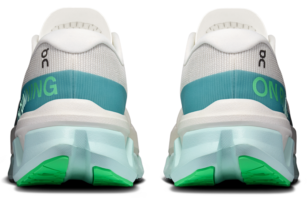 On Cloudmonster 3 Hyper