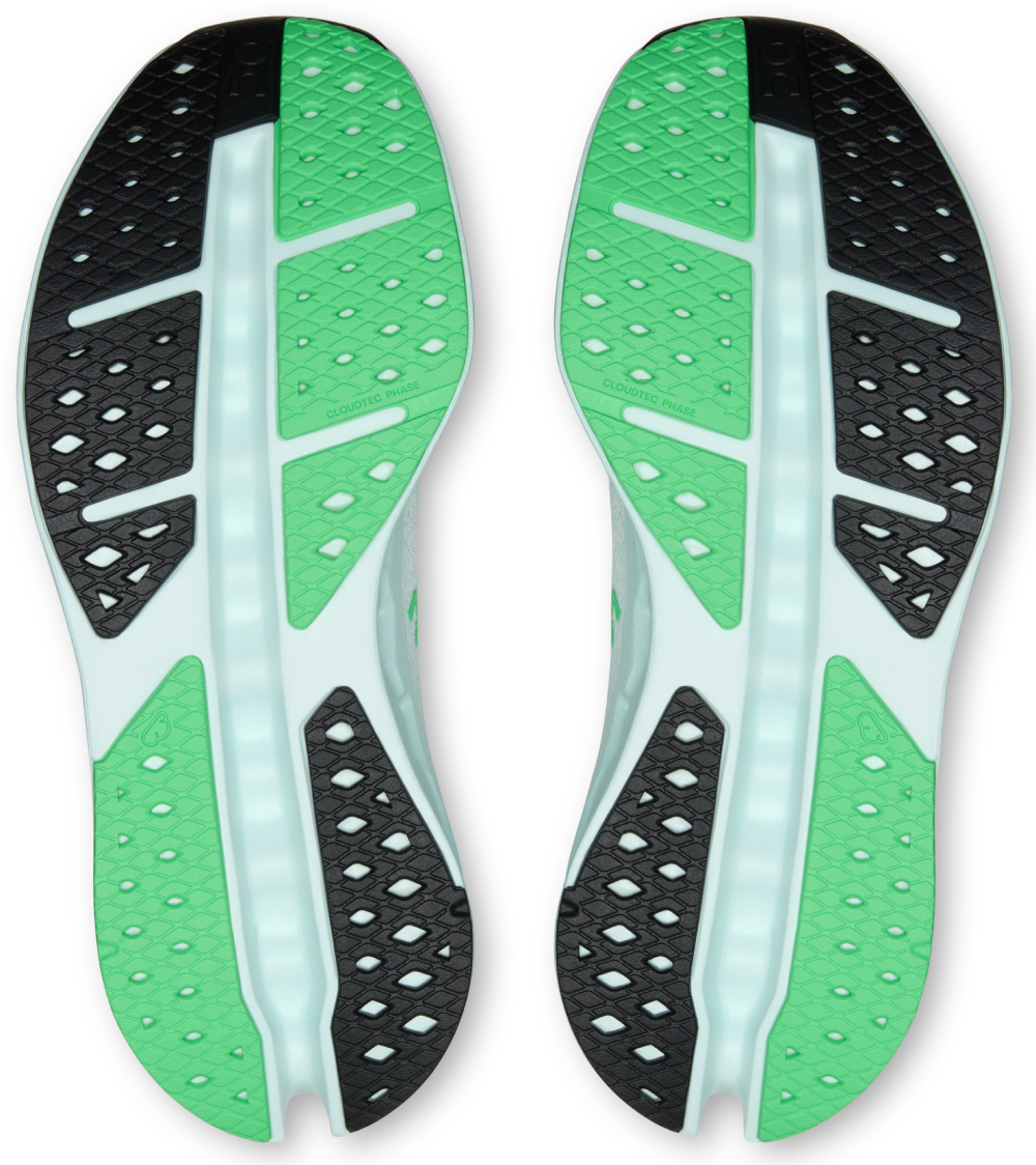 On Cloudsurfer Max