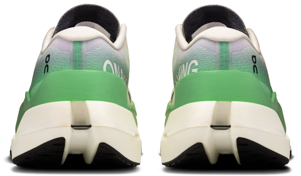 On Running Cloudboom Max