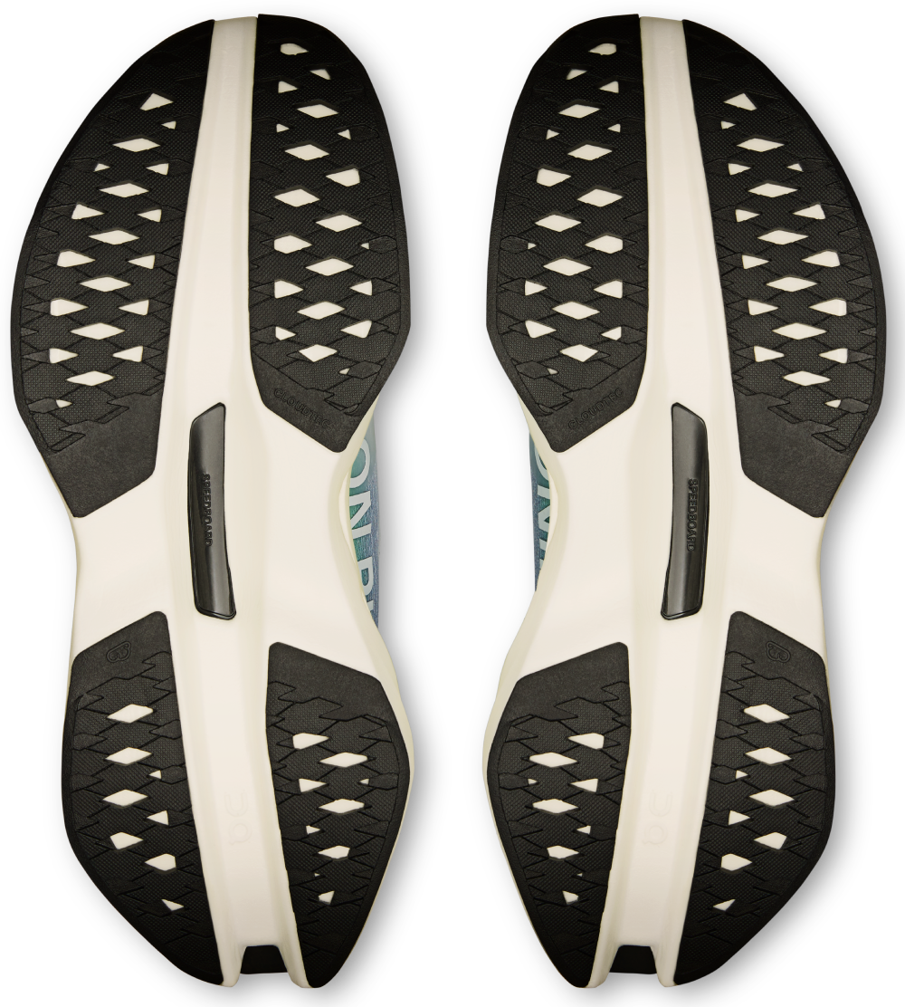 On Running Cloudboom Max