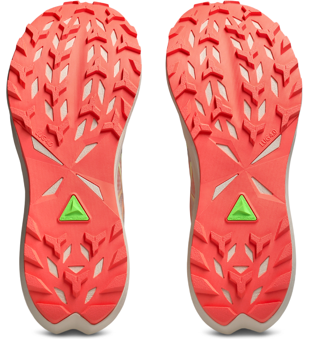 Asics Fuji Lite 7