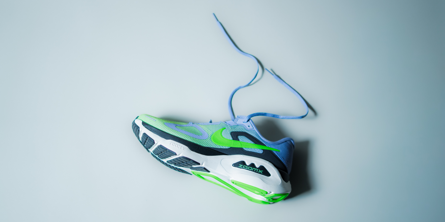 Chaussures running Nike W Nike Vomero Plus - HV8154-107