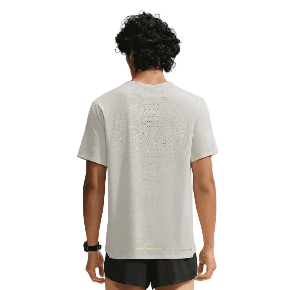 Nike AeroSwift - second image