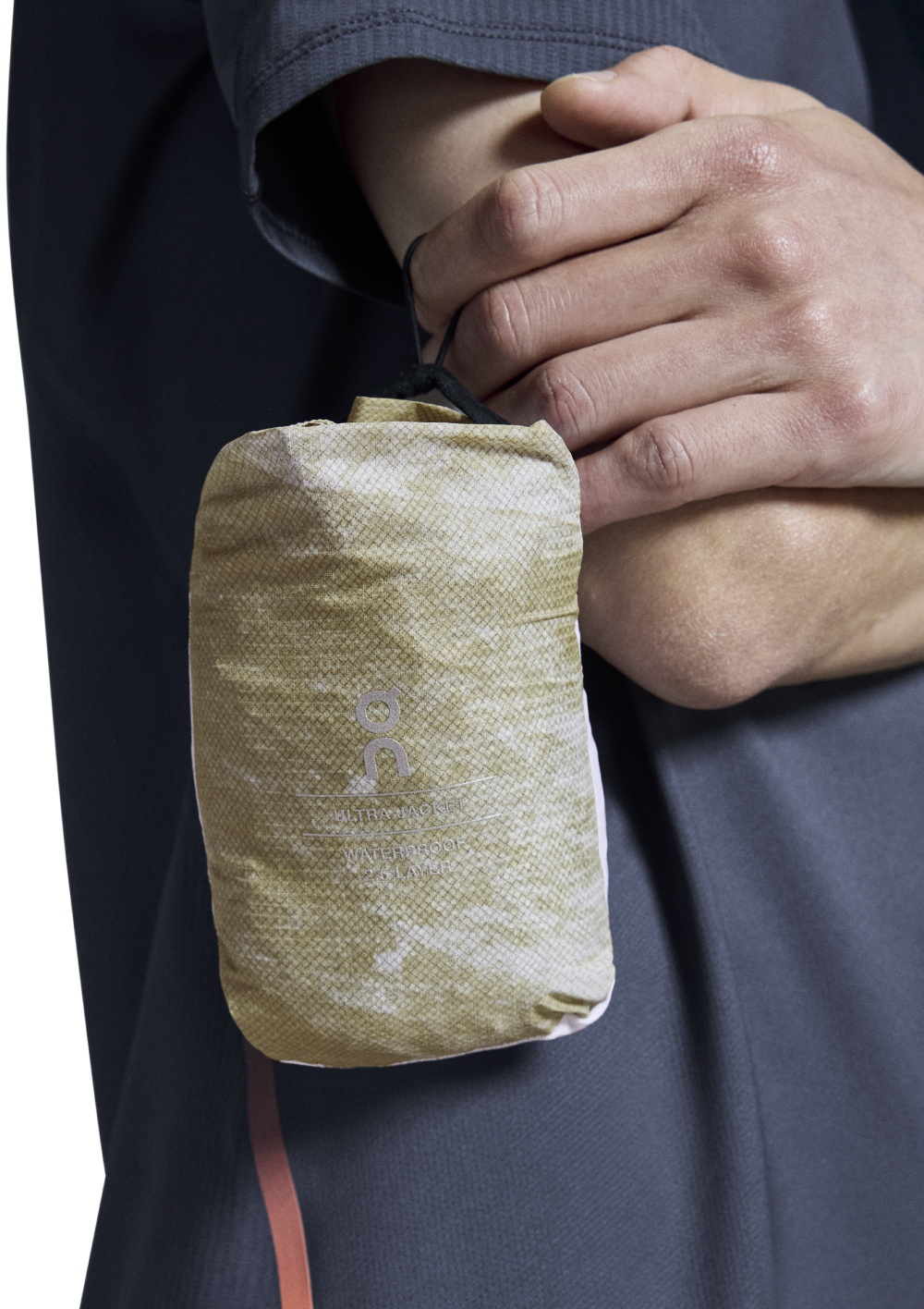 On Running Ultra Jacket